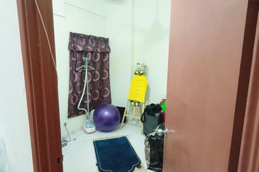 Pangsapuri Damai Mewah B