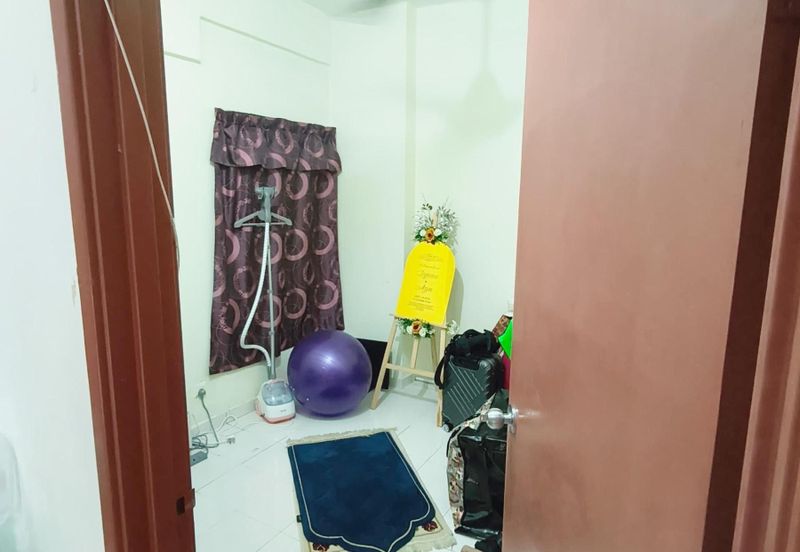 Pangsapuri Damai Mewah B