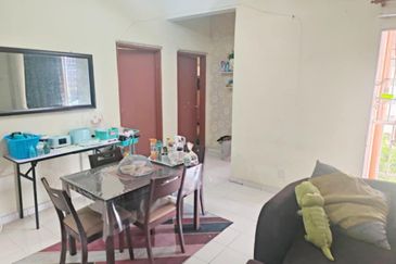 Pangsapuri Damai Mewah B