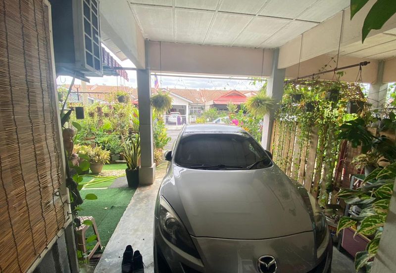 Desa Pinggiran Putra