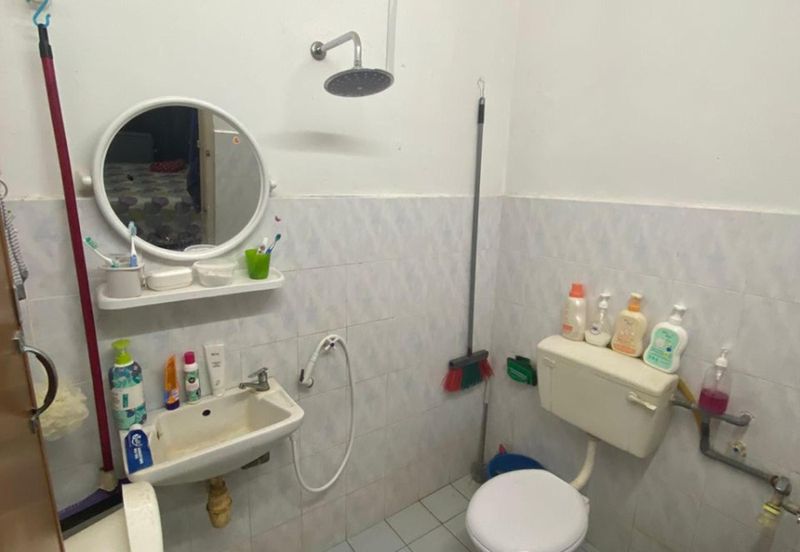 Desa Pinggiran Putra