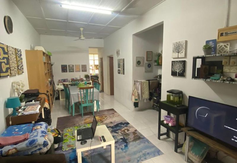 Desa Pinggiran Putra