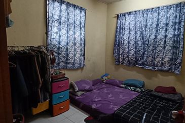 Taman Seroja, Bandar Baru Salak Tinggi