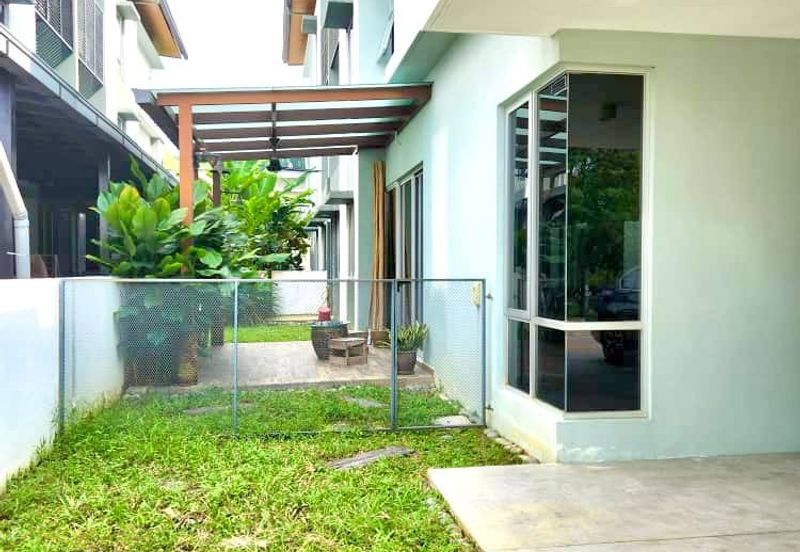 Parkfield Residences, Tropicana Heights