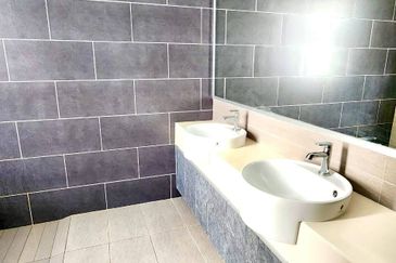 Parkfield Residences, Tropicana Heights