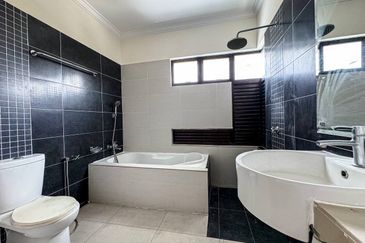 Kampung Sungai Ramal Dalam