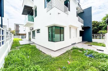 Kampung Sungai Ramal Dalam