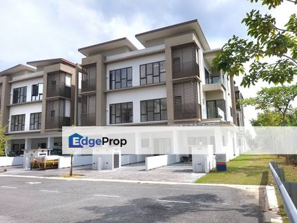 N'Dira 16 Sierra Puchong South 3 Storey Townhouse For Rent, Selangor, Puchong South