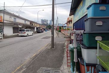 Kampung Datuk Keramat