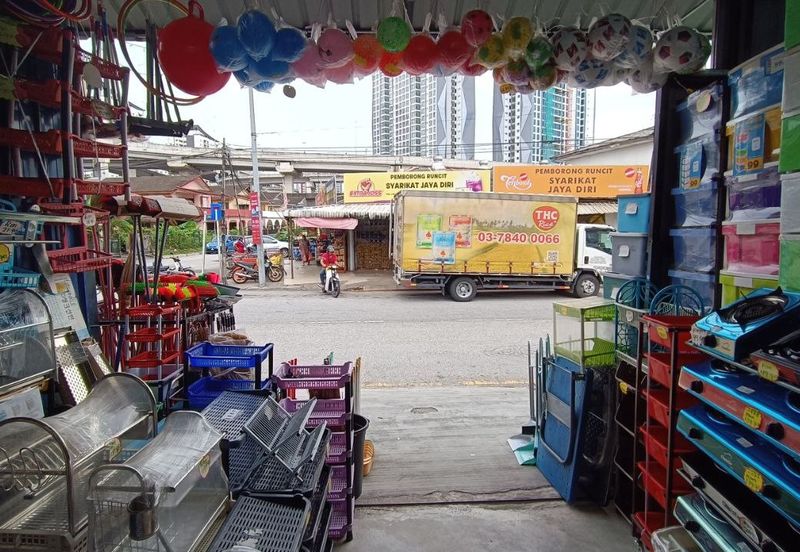 Kampung Datuk Keramat