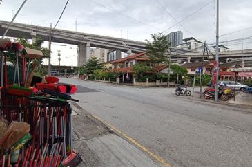 Kampung Datuk Keramat