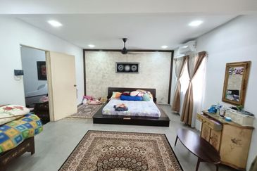 Taman Amanputra, Puchong South