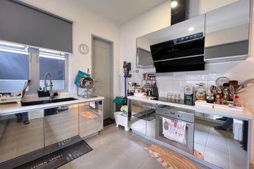 Tropicana Aman Bayan Residences