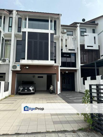 Maple Residence Selangor 3 Storey Superlink House For Sale, Selangor, Cyberjaya
