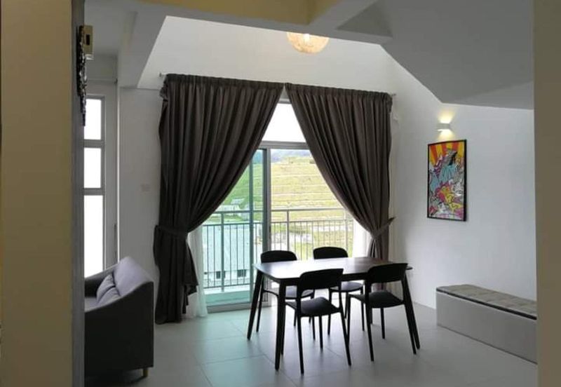 Cameron Golden Hills