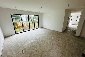 Cahaya SPK, Seksyen U9