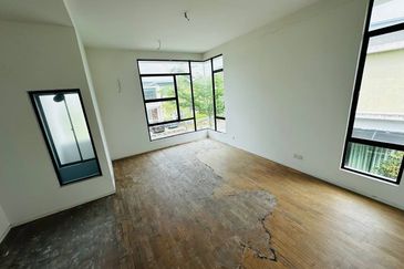 Cahaya SPK, Seksyen U9