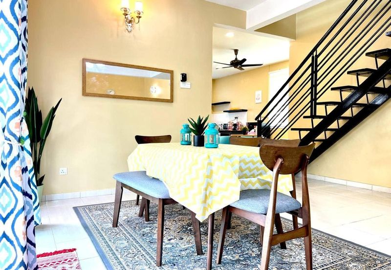 FULLY FURNISHED NICE DECO Bungalow 1.5 storey @ Taman Krubong Perdana,Melaka