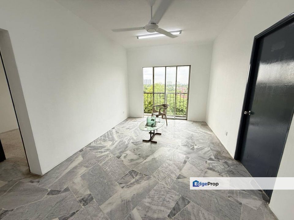 Ruvena Villa Apartment Taman Putra Perdana Puchong For Sale, Selangor, Puchong South