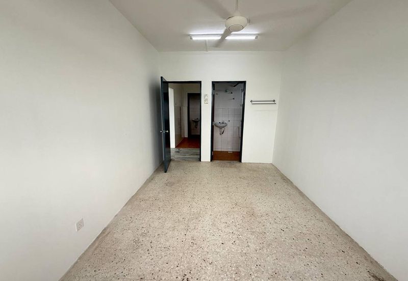 Ruvena Villa, Taman Putra Perdana