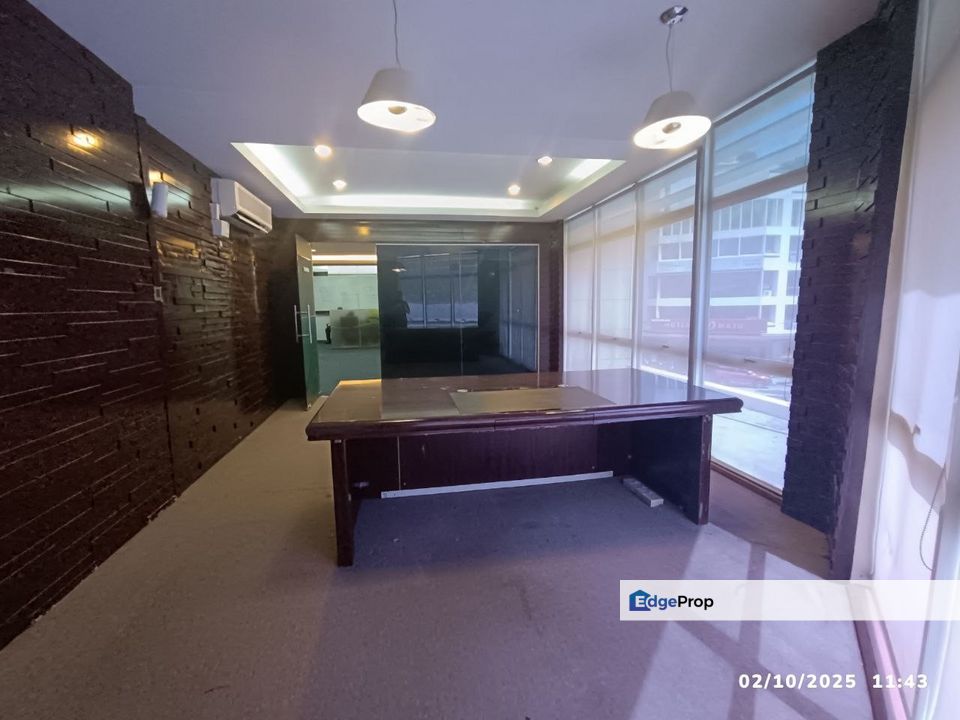FACING MAIN ROAD Damansara Perdana Office Lot For Sale, Selangor, Petaling Jaya