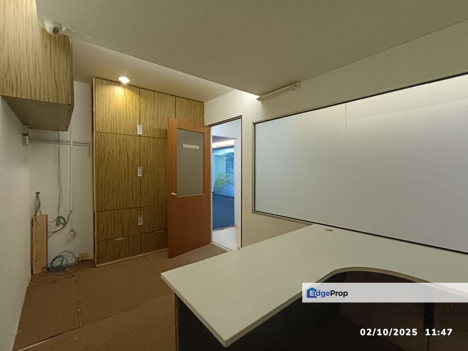 FACING MAIN ROAD Damansara Perdana Office Lot For Sale, Selangor, Petaling Jaya
