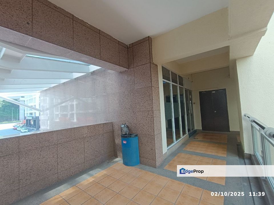 FACING MAIN ROAD Damansara Perdana Office Lot For Sale, Selangor, Petaling Jaya