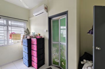 Maya Heights-Solar Series @ Bandar Seri Alam