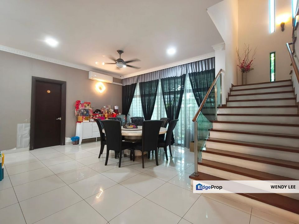 Permas Jaya Unblock View Bungalow House Low Density Gated Guarded Fully Renovated For Sale, Johor, Permas Jaya/Senibong