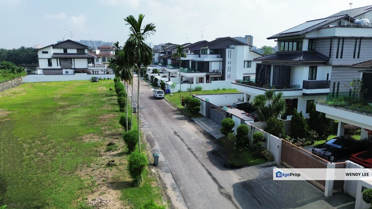 Permas Jaya Unblock View Bungalow House Low Density Gated Guarded Fully Renovated For Sale, Johor, Permas Jaya/Senibong