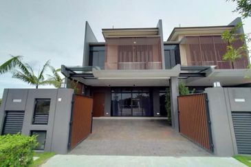 Aurora Resort Villas