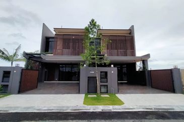 Aurora Resort Villas