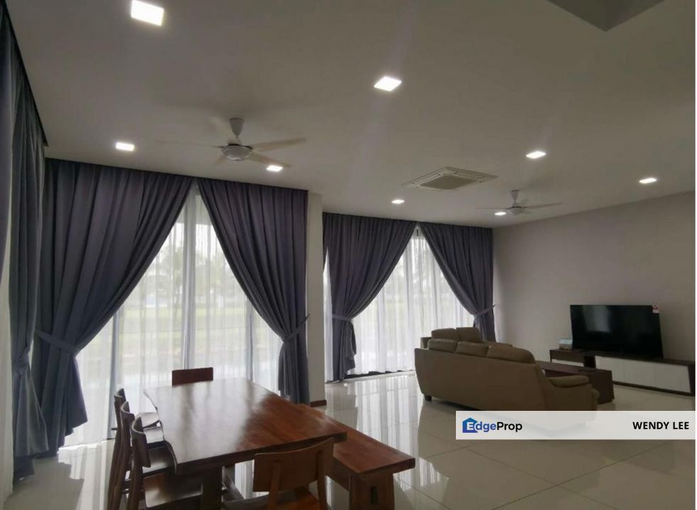 Senibong Cove Isola Grandeur 3 Storey Bungalow House Backyard with Canal View Fully Furnished with Lift For Rent, Johor, Masai