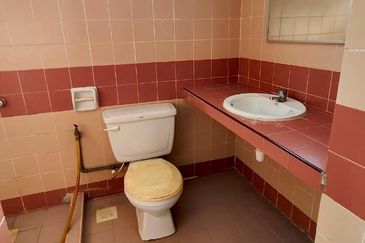 Mutiara Emas @ Taman Mount Austin