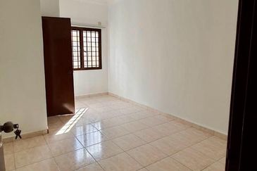 Mutiara Emas @ Taman Mount Austin