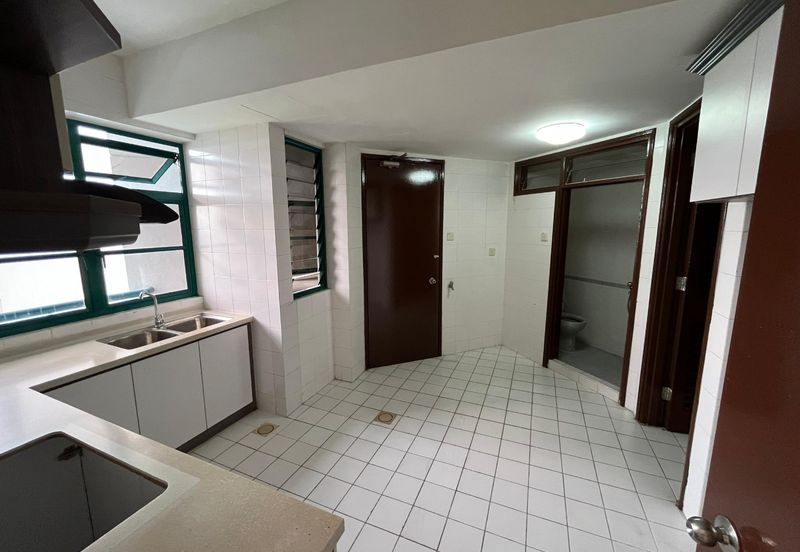 The Straits View, Bandar Baru Permas Jaya