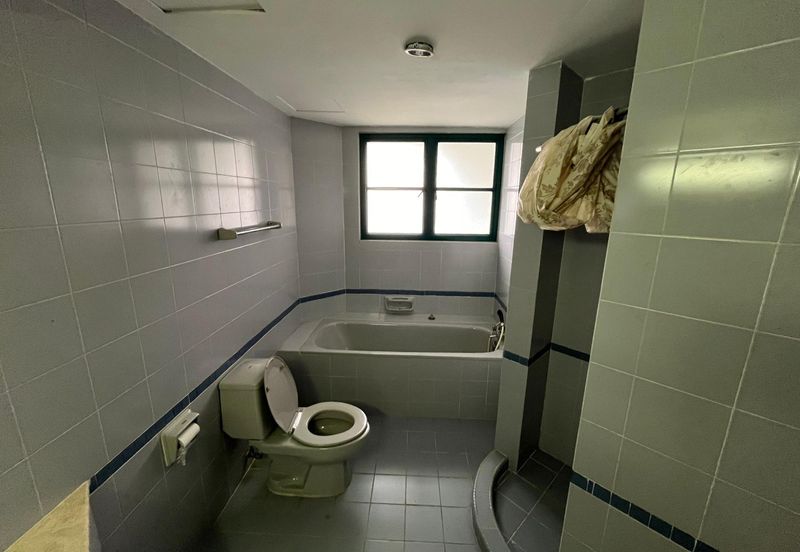 The Straits View, Bandar Baru Permas Jaya