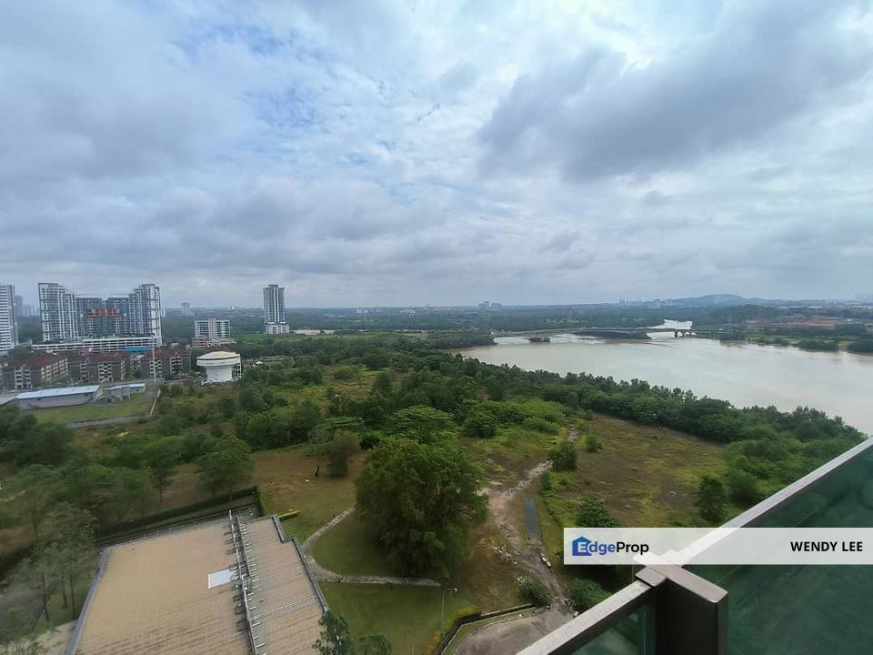 JB Town Apartment 2+1Bed Type / Only 5KM to CIQ / Wave Marina Cove / Nearby Town Area / Easy Access to Mid Valley Southkey, Johor, Johor Bahru