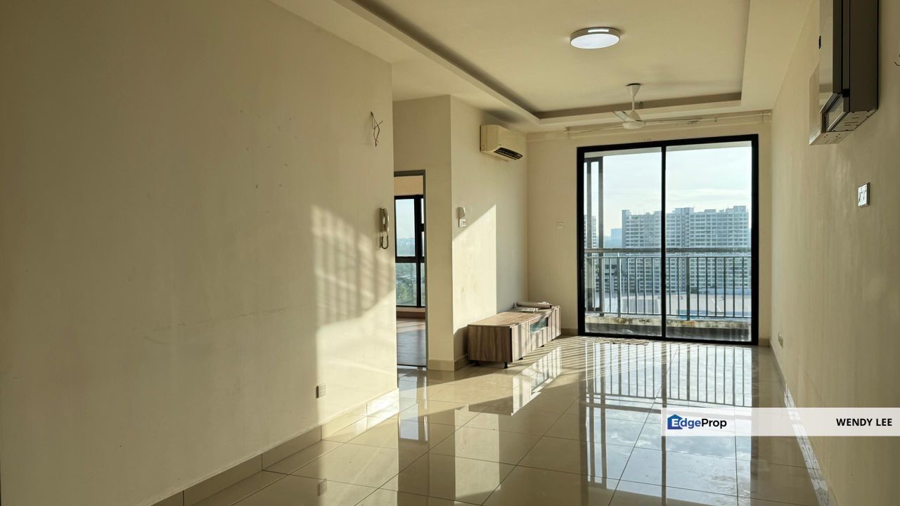 Plentong G Residence Lowest Asking Price 3 Bed Type ONLY RM450k with 2 Parking Lot Unit For Sale, Johor, Johor Bahru