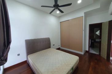 Paragon Suites @ CIQ