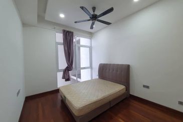 Paragon Suites @ CIQ