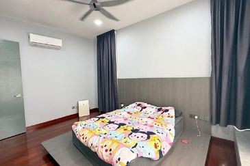 The Canal Garden South, Horizon Hills