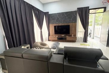 The Canal Garden South, Horizon Hills