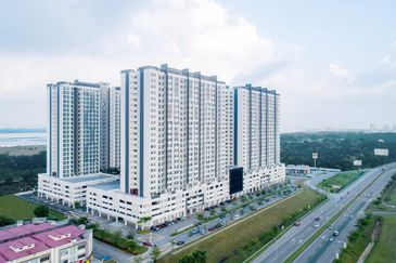 Meridin Bayvue Apartment