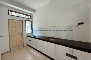 Taman Austin Perdana