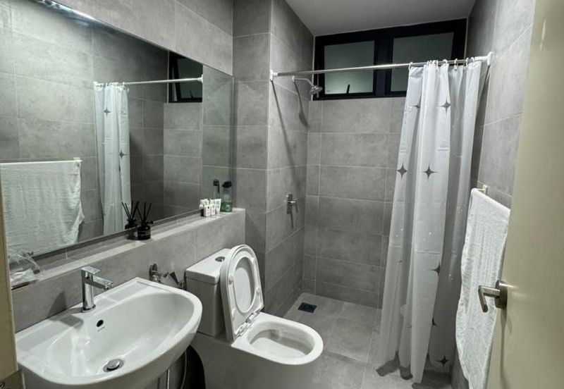 Summit @ Lagoon Residences