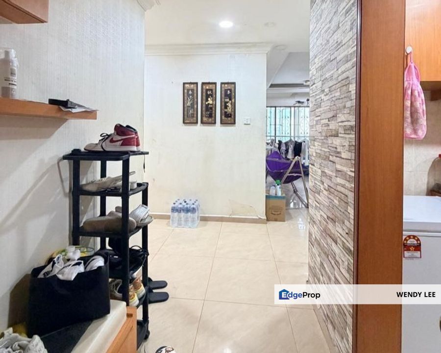 JB Town Area | The Embassy Suites (Duta Impian) | Taman Abad | Renovated Unit  | For Sale, Johor, Johor Bahru