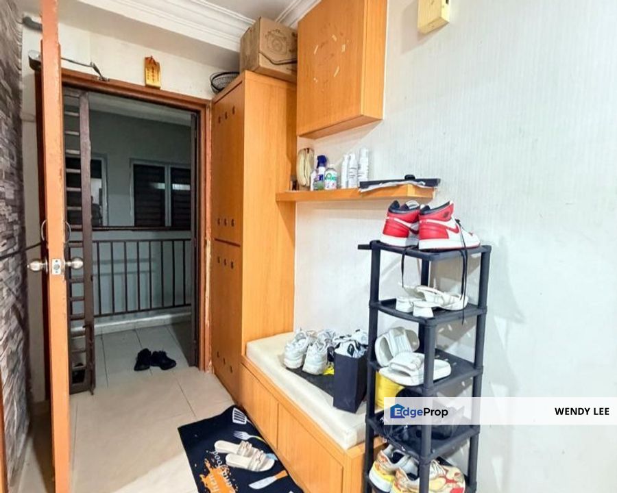 JB Town Area | The Embassy Suites (Duta Impian) | Taman Abad | Renovated Unit  | For Sale, Johor, Johor Bahru