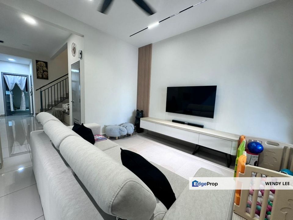 Ayera Residence | Nearby Senibong & Permas Jaya | Fully Renovated Unit | Double Storey Terrace House | For Rent, Johor, Masai