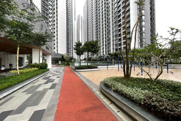 Puteri Cove Residences